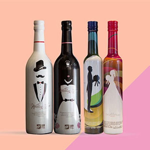 Etiquetado de botella completa